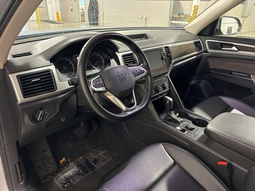 2021 Volkswagen Atlas 3.6L SE w/Technology