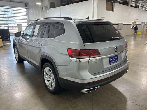 2021 Volkswagen Atlas 3.6L SE w/Technology