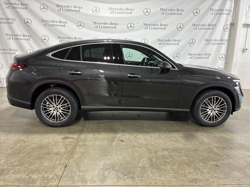 2025 Mercedes-Benz GLC 300 4MATIC Coupe