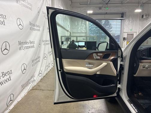 2026 Mercedes-Benz GLE 350 4MATIC