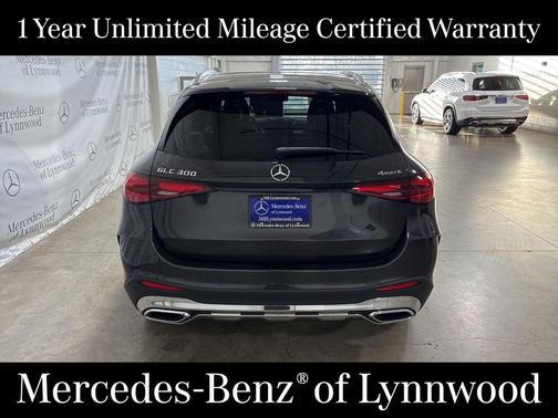 2025 Mercedes-Benz GLC 300 4MATIC