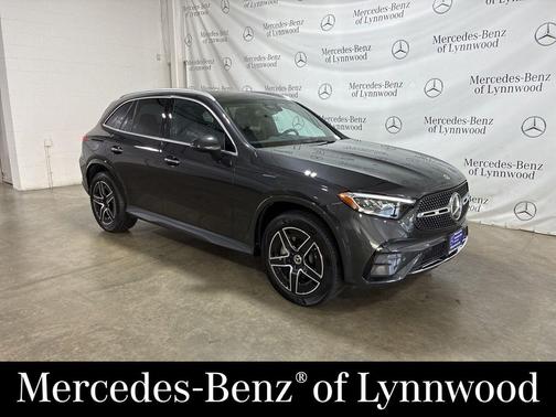 2025 Mercedes-Benz GLC 300 4MATIC