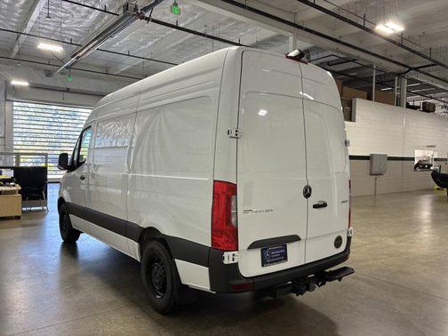 2025 Mercedes-Benz Sprinter 2500 High Roof