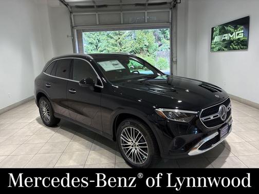 Black 2026 Mercedes-Benz GLC 300 4MATIC