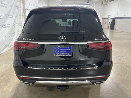 2025 Mercedes-Benz GLS 450 4MATIC