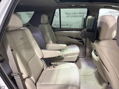 2025 Cadillac Escalade Sport Platinum