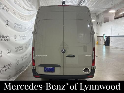 Stone Gray 2026 Mercedes-Benz Sprinter 2500 Cargo 170 WB