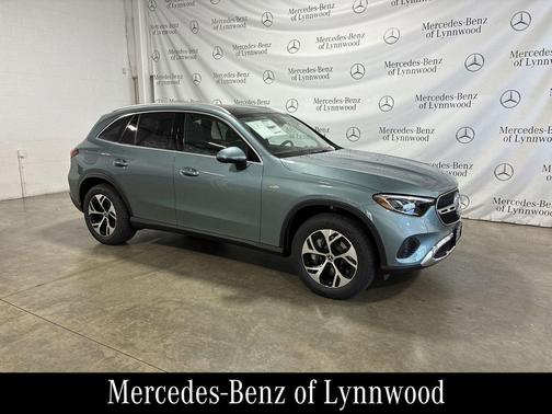 2025 Mercedes-Benz GLC 350e Base