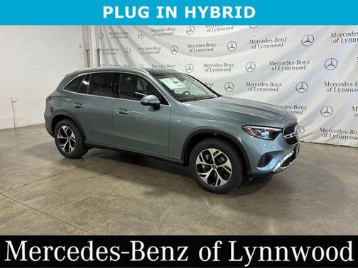 2025 Mercedes-Benz GLC 350e Base