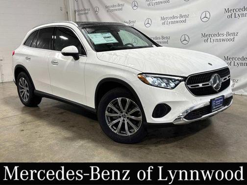 2025 Mercedes-Benz GLC 300 4MATIC
