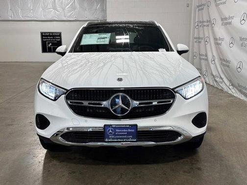 2025 Mercedes-Benz GLC 300 4MATIC
