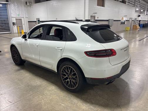 2017 Porsche Macan S