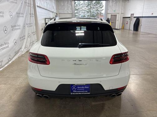 2017 Porsche Macan S