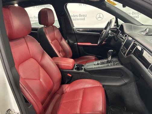 2017 Porsche Macan S