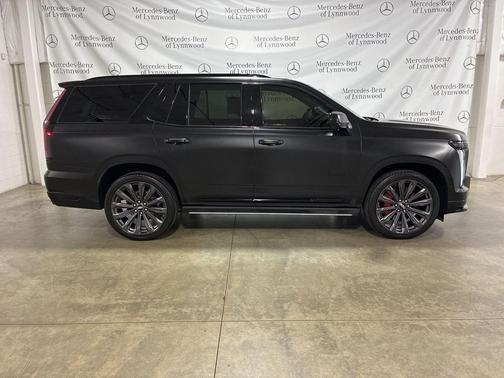 2025 Cadillac Escalade V-Series