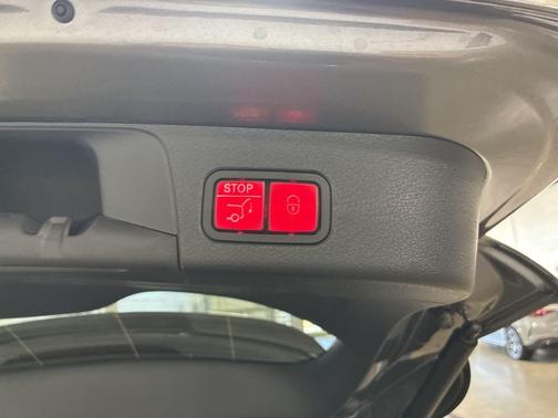 2026 Mercedes-Benz GLB 250 4MATIC