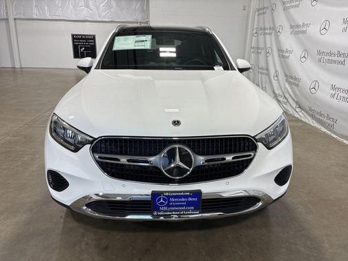 2026 Mercedes-Benz GLC 300 4MATIC