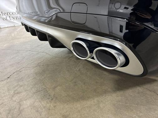 2025 Mercedes-Benz AMG C 43 4MATIC