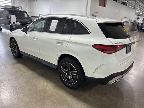 2025 Mercedes-Benz GLC 300 4MATIC