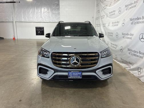 2025 Mercedes-Benz GLS 580 4MATIC