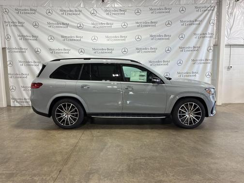 2025 Mercedes-Benz GLS 580 4MATIC