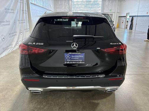 2025 Mercedes-Benz GLA 250 4MATIC