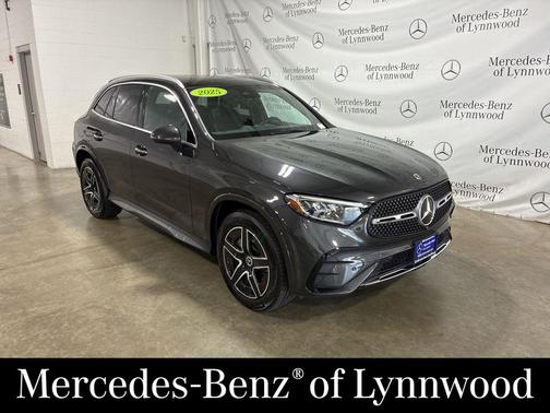 2025 Mercedes-Benz GLC 300 4MATIC