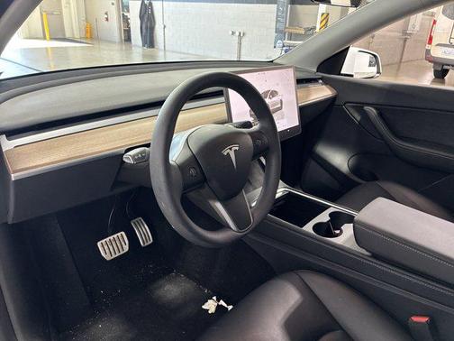 2022 Tesla Model Y Performance Dual Motor All-Wheel Drive