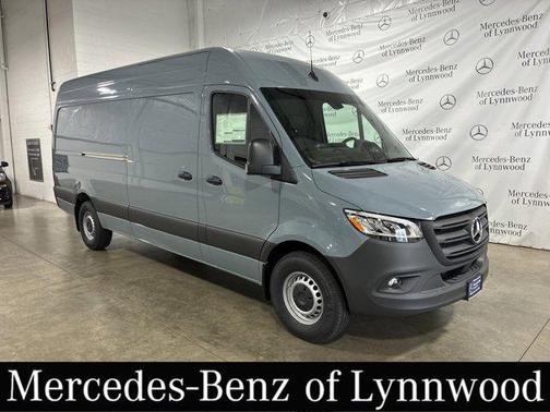 2025 Mercedes-Benz Sprinter 2500 High Roof