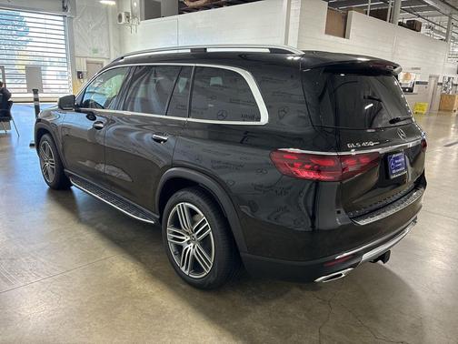 2025 Mercedes-Benz GLS 450 4MATIC