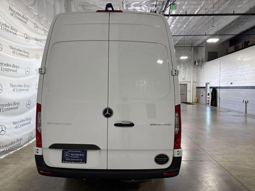 2025 Mercedes-Benz Sprinter 3500XD High Roof