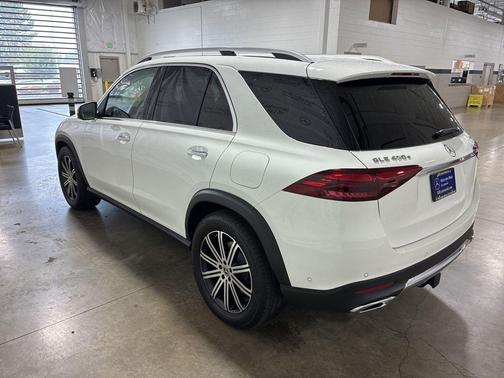 2026 Mercedes-Benz GLE 450e 4MATIC