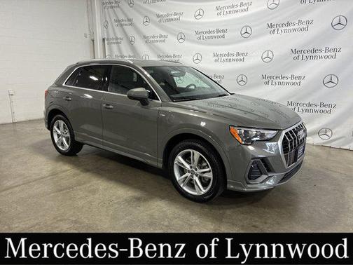 2020 Audi Q3 45 S line Premium