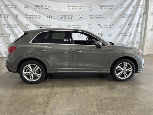 2020 Audi Q3 45 S line Premium