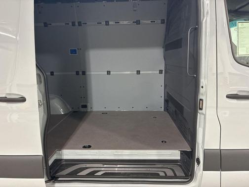 Silver Gray 2026 Mercedes-Benz Sprinter 2500 Cargo 144 WB