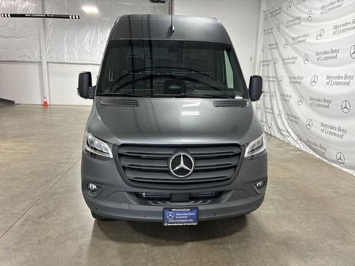 2025 Mercedes-Benz Sprinter 3500XD High Roof
