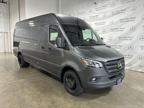 2025 Mercedes-Benz Sprinter 3500XD High Roof