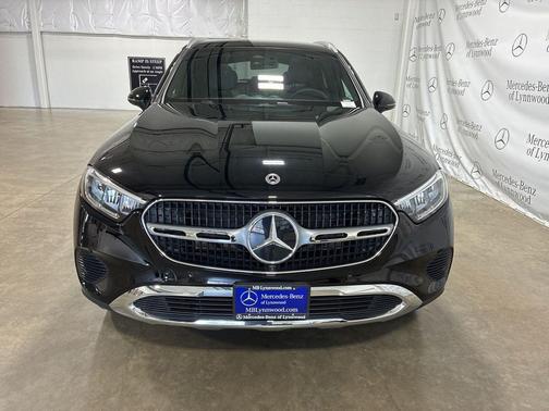 2025 Mercedes-Benz GLC 300 4MATIC