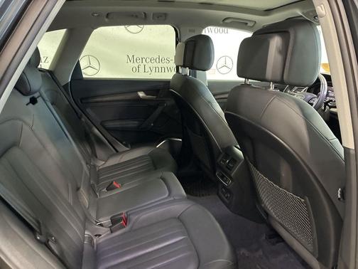 2020 Audi Q5 45 Premium Plus