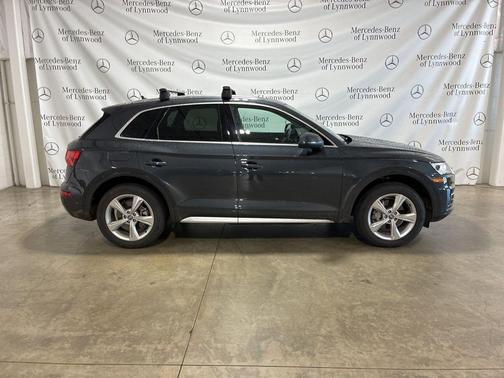 2020 Audi Q5 45 Premium Plus