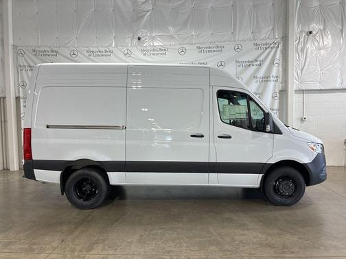 2025 Mercedes-Benz Sprinter 3500XD Standard Roof