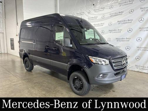 2025 Mercedes-Benz Sprinter 2500 High Roof