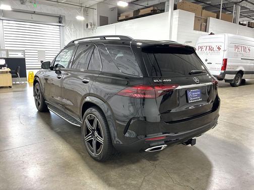 2025 Mercedes-Benz GLE 450 4MATIC