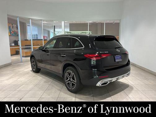 Black 2026 Mercedes-Benz GLC 300 4MATIC