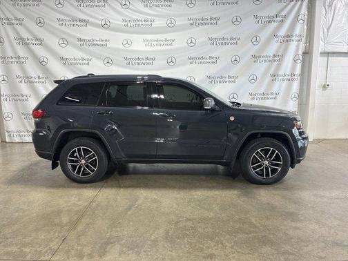 2017 Jeep Grand Cherokee Trailhawk