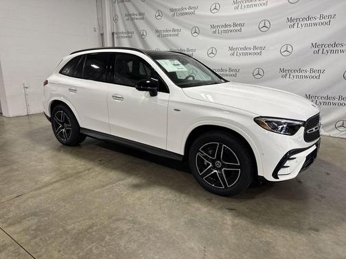 2025 Mercedes-Benz GLC 350e Base