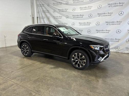 2025 Mercedes-Benz GLC 350e Base
