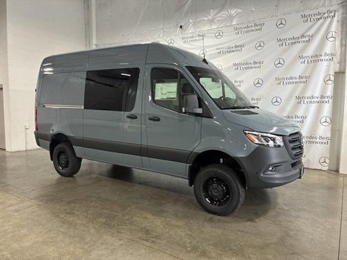 2025 Mercedes-Benz Sprinter 2500 High Roof