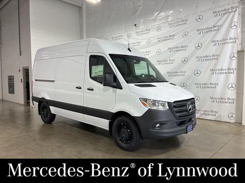 2025 Mercedes-Benz Sprinter 2500 Standard Roof