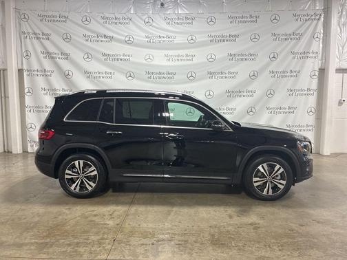 2026 Mercedes-Benz GLB 250 4MATIC